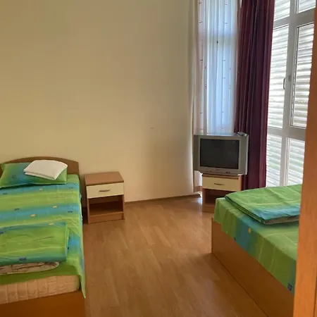 Apartment Обзаведен Двуспален Апартамент С Веранда И Басейн Sunny Beach